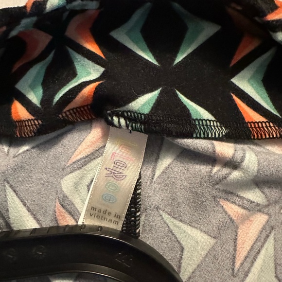 Leggings-Tall and Curvy - Picture 6 of 7